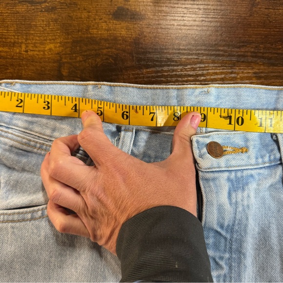 Wrangler Jeans Men 34 X 32 A002 - 4020 Light Denim Whitewash Cowboy Rodeo Style - Picture 11 of 12